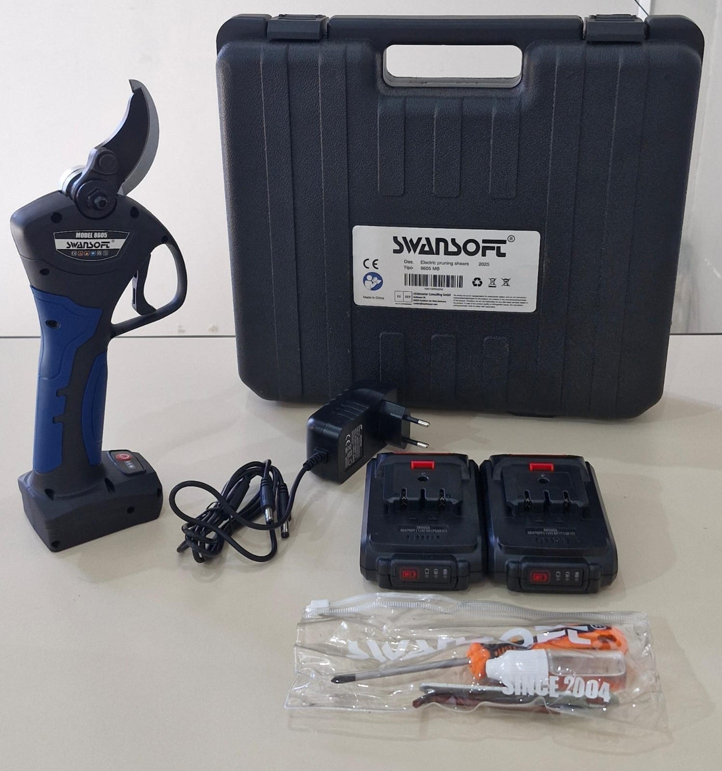 Tesoura de Poda Elétrica Profissional SWANSOFT 8605